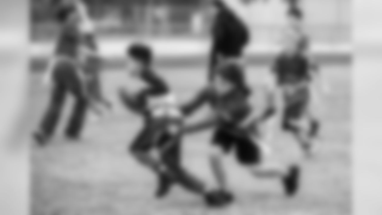 Jr. Bucs Middle School Flag Football Program at Burnett Middle School