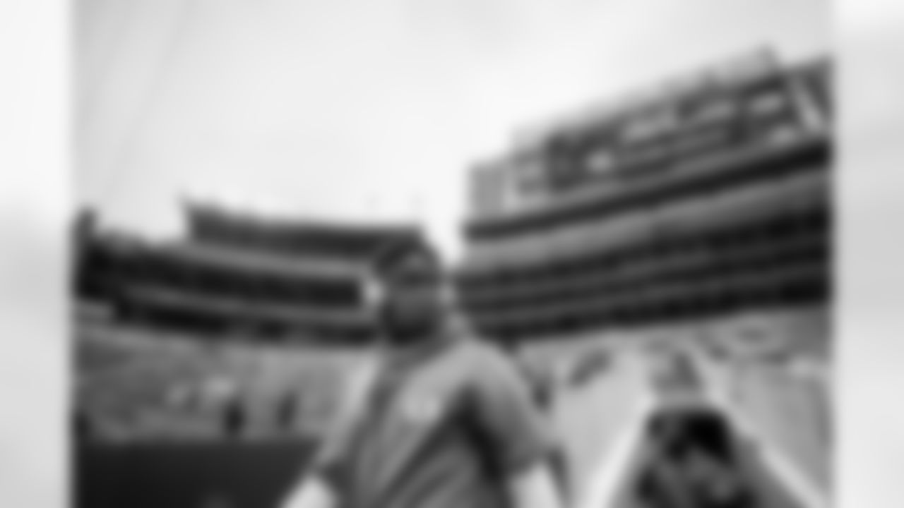GREEN BAY, WI - JANUARY 24, 2021 - Wide Receiver Chris Godwin #14 of the Tampa Bay Buccaneers before the NFC Championship game between the Tampa Bay Buccaneers and Green Bay Packers at Lambeau Field. The Buccaneers won the game 31-26. Photo By Tori Richman/Tampa Bay Buccaneers