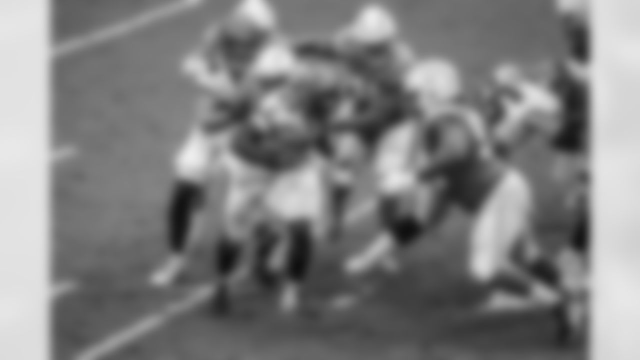 RB Ronald Jones