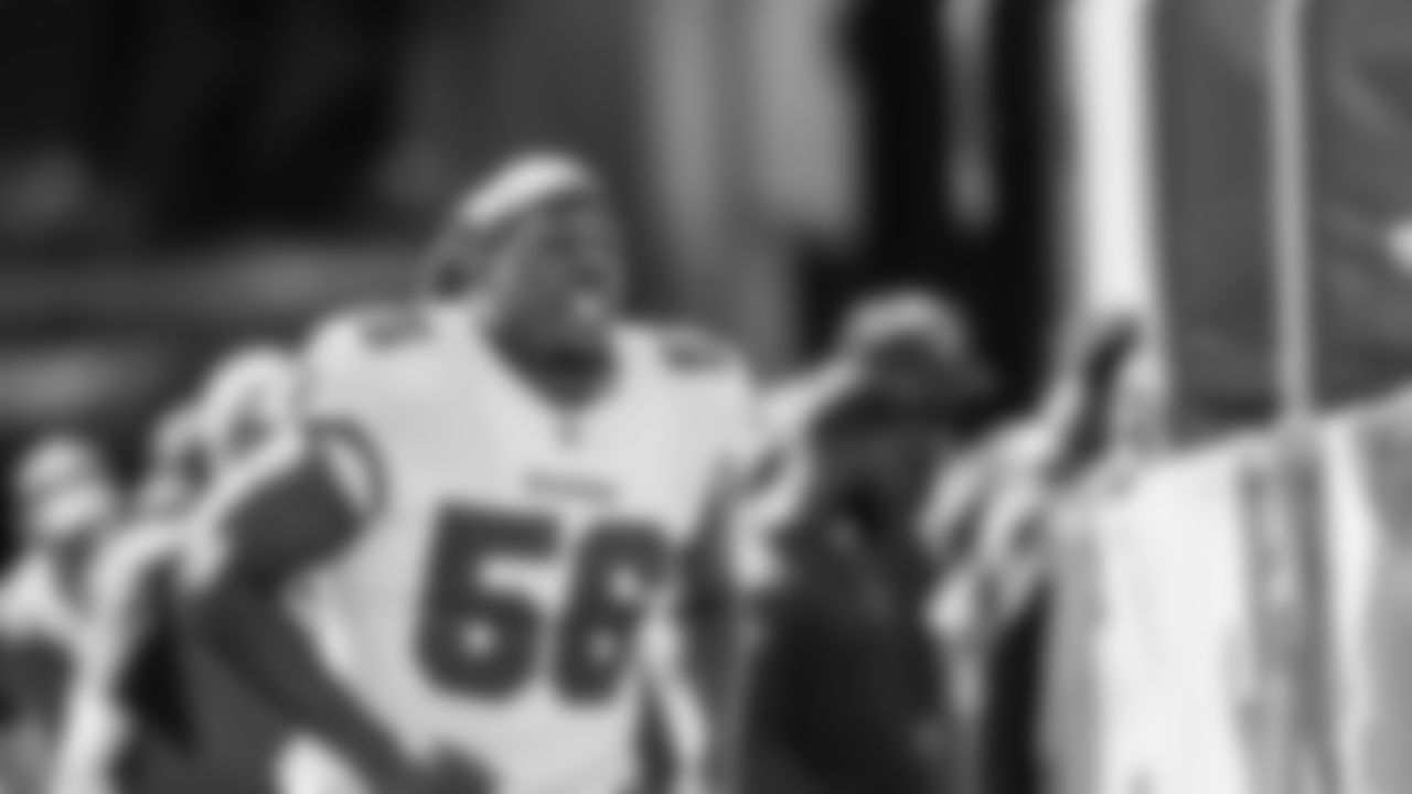 Unrestricted Free Agent: DL Rakeem Nunez-Roches