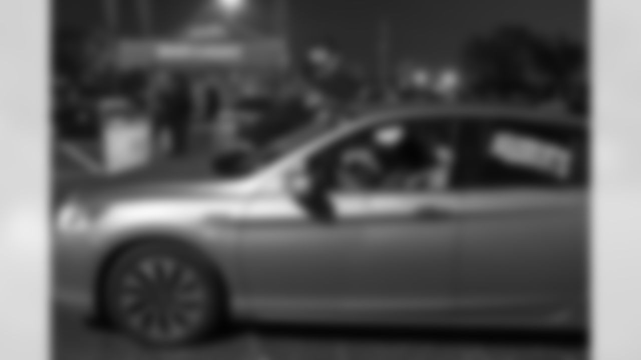 210122_MC_Drive_Through_012
