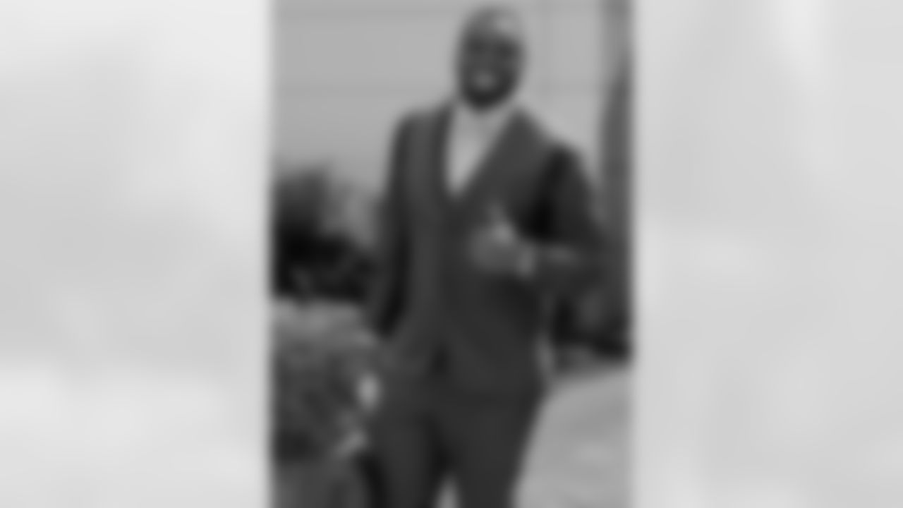 DT Henry Melton
