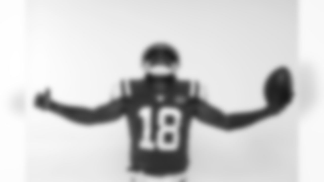 New York Jets wide receiver ArDarius Stewart (18) poses for a portrait during the NFLPA Rookie Premiere on Saturday, May 20, 2017 in Los Angeles. (Ben Liebenberg/NFL)