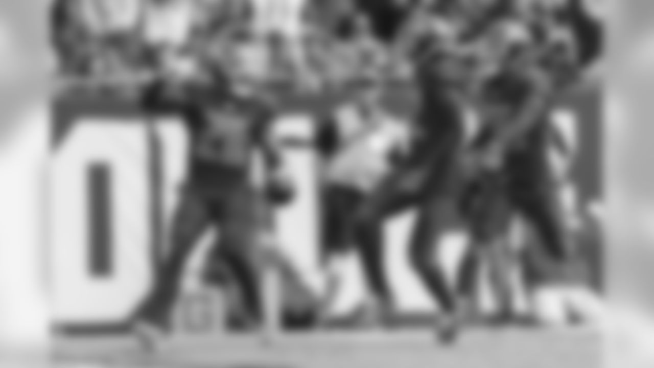 181202_MM_Panthers_Bucs_0946