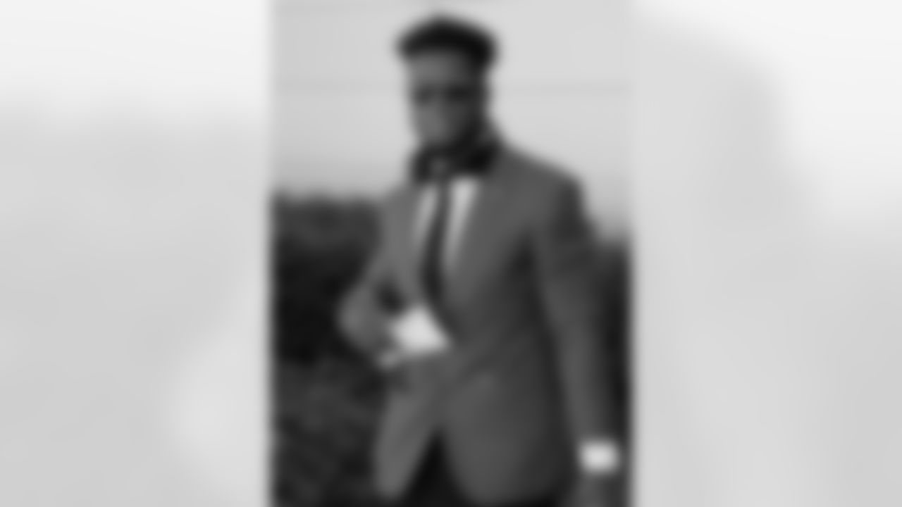 LB Kwon Alexander