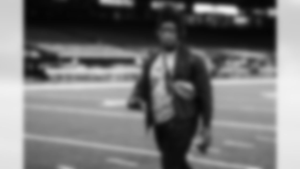 Defensive Lineman Rakeem Nunez-Roches arrives for Bucs vs. Saints, Week One