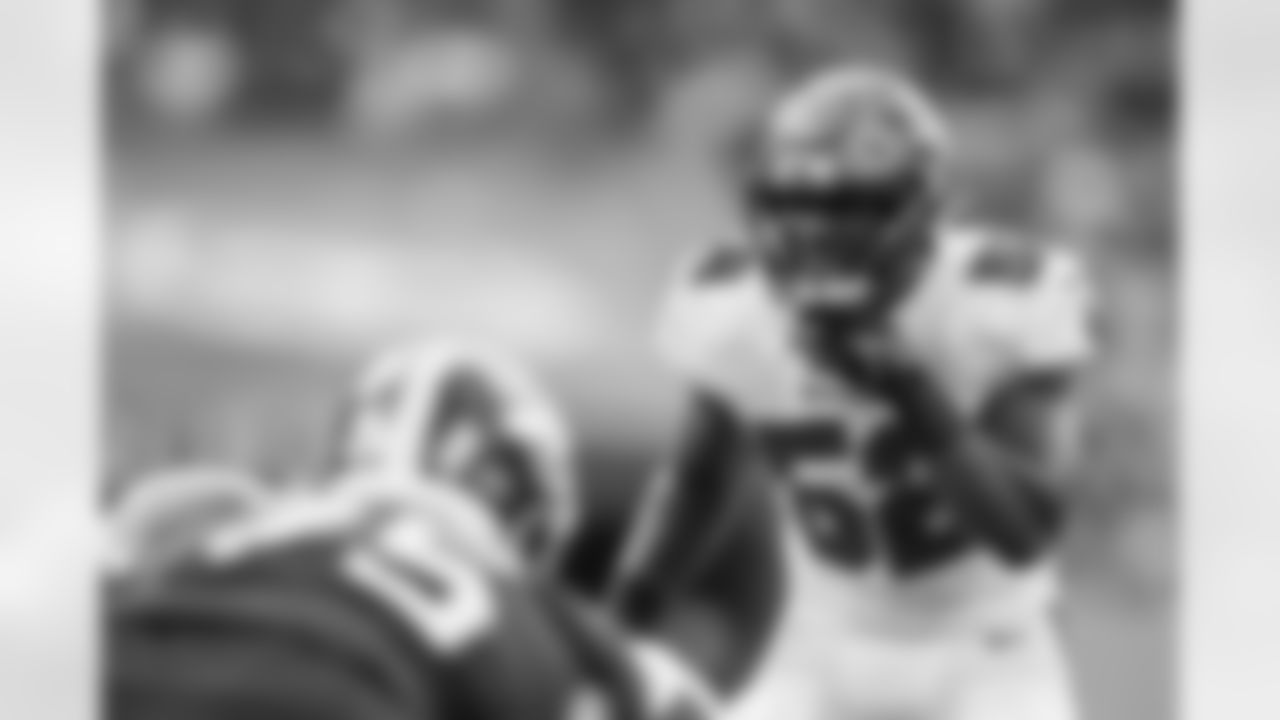 NASHVILLE, TN - August 20, 2022 - Inside Linebacker K.J. Britt #52 of the Tampa Bay Buccaneers during the preseason game between the Tampa Bay Buccaneers and Tennessee Titans at Nissan Stadium. The Buccaneers lost the game, 13-3. Photo By Kyle Zedaker/Tampa Bay Buccaneers