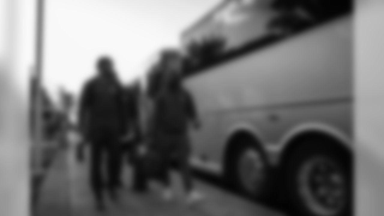 191010_TR_PlayerDeparture_081