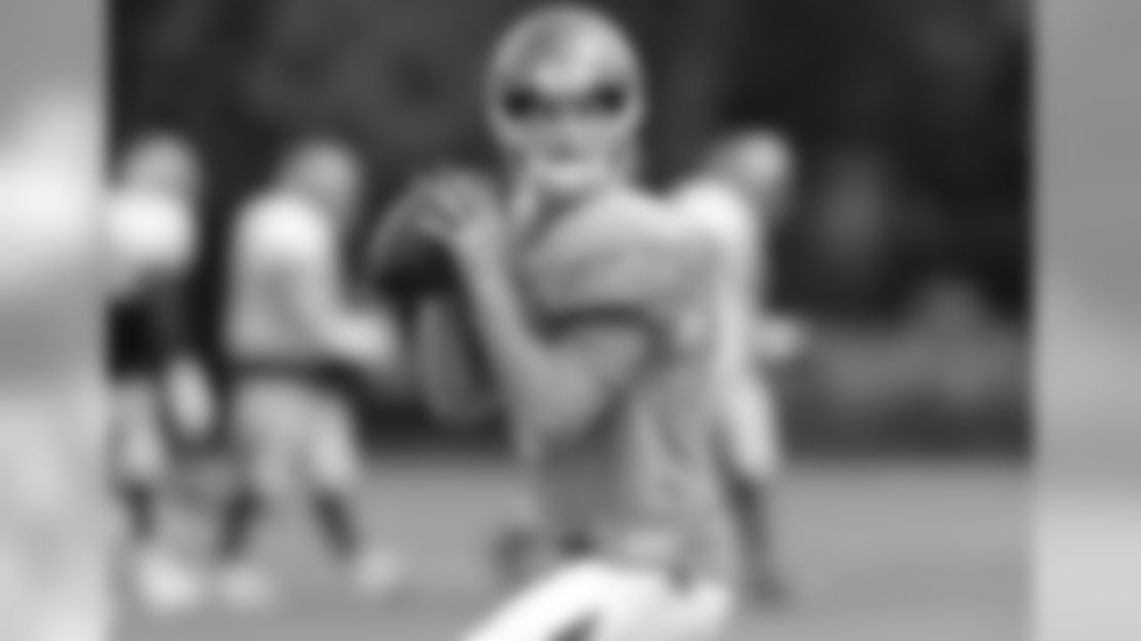 QB Ryan Griffin