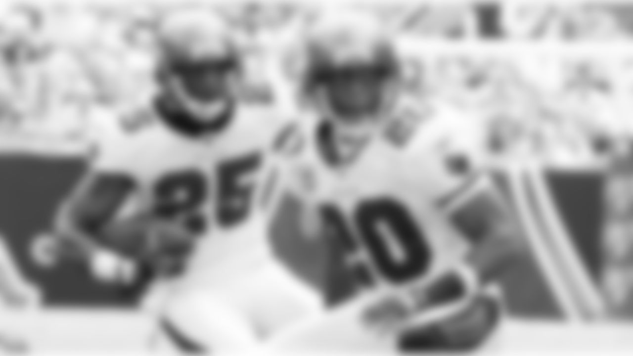 25 CB Aqib Talib is covered by Ronde Barber after he gets an interception in the 1st half