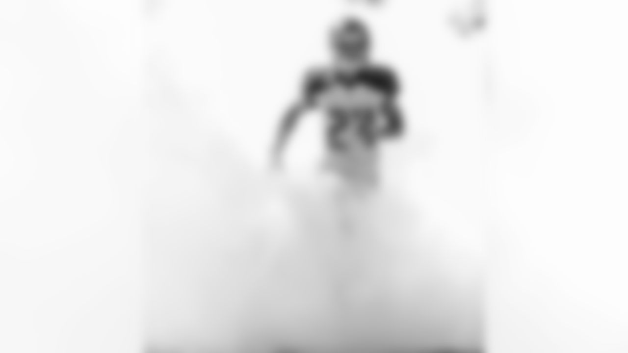 24 CB Brent Grimes