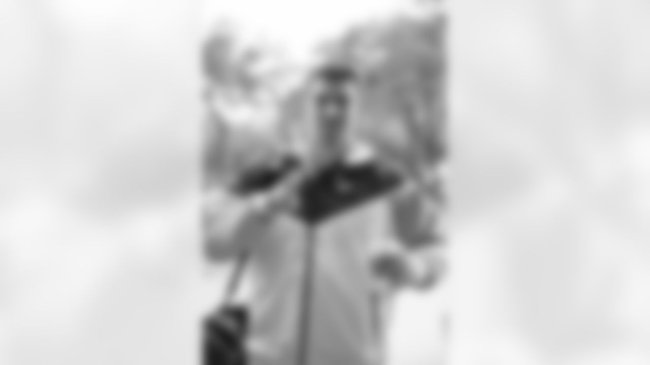 84 TE Cameron Brate