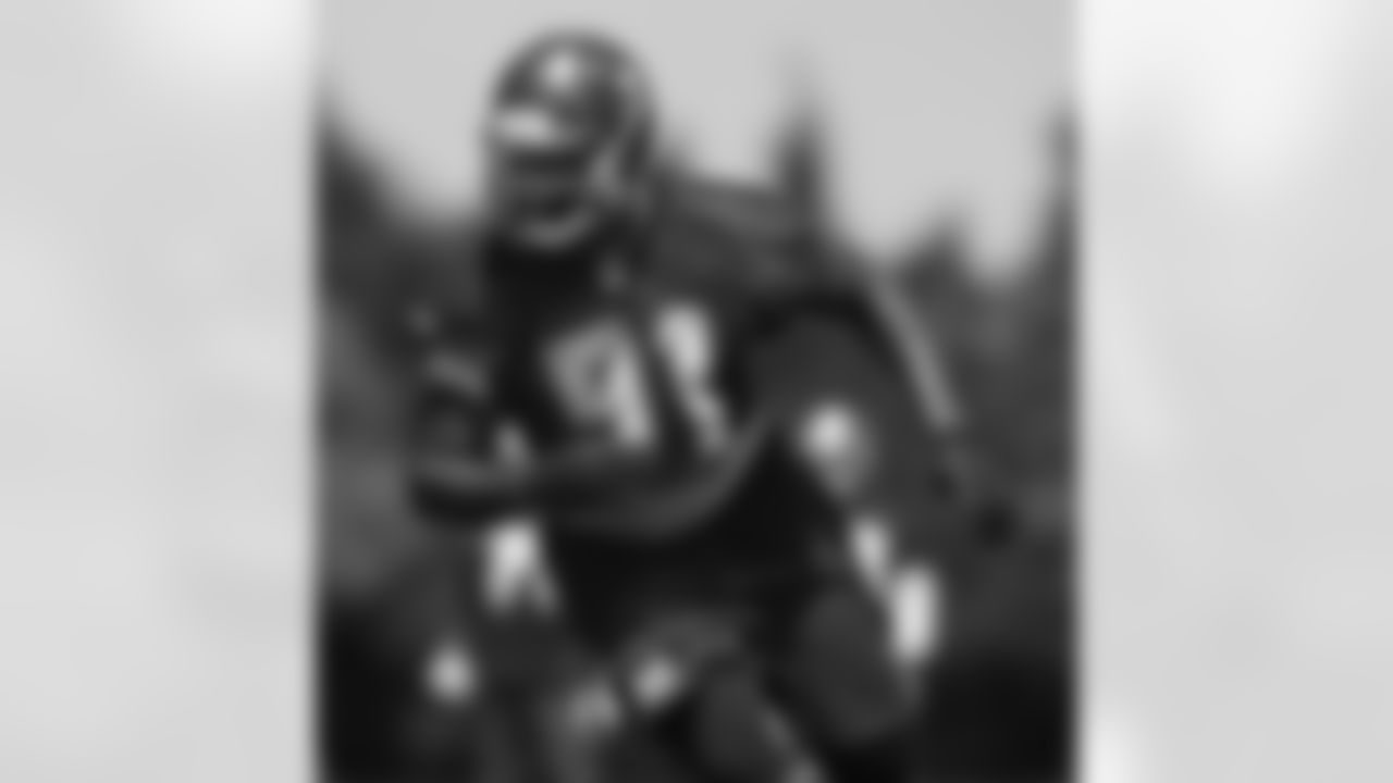 91 DE- Robert Ayers