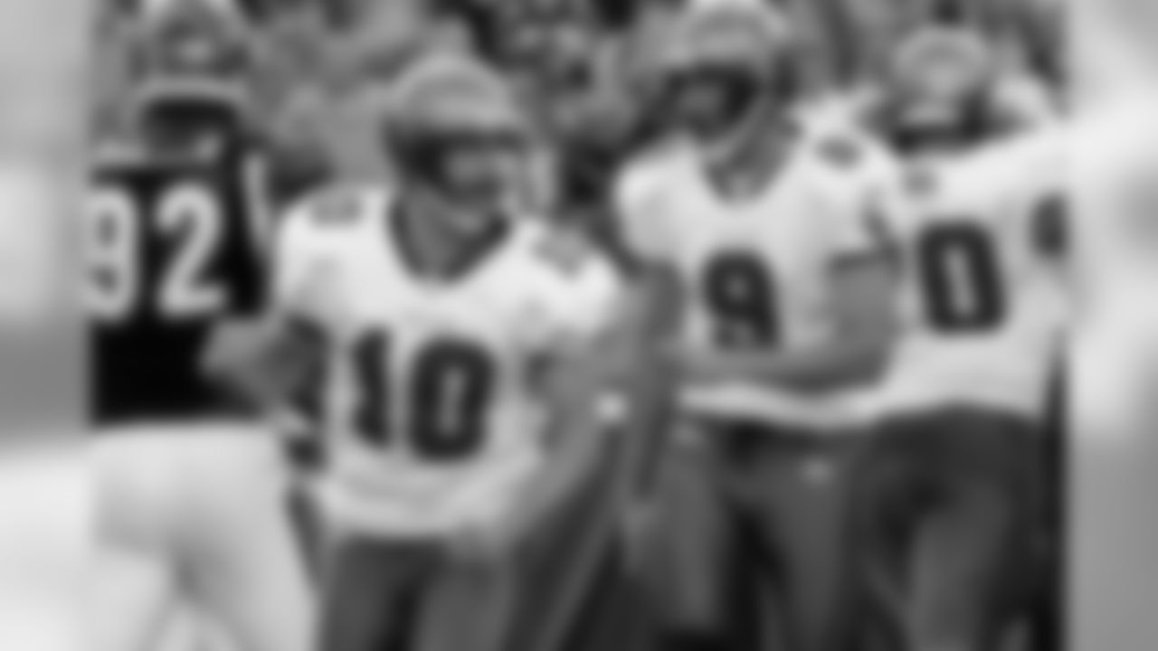 10 K Connor Barth is 6 for 6 this year for field goals