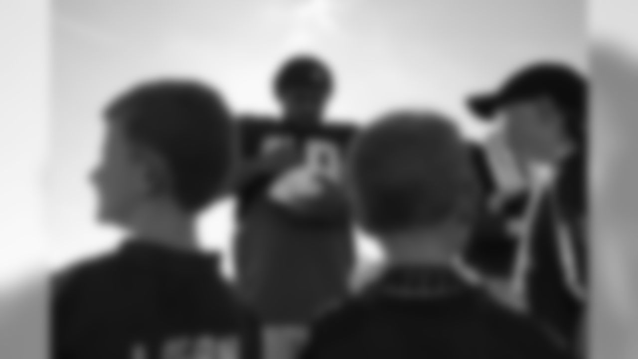 190730_TR_TrainingCamp5_fans_022