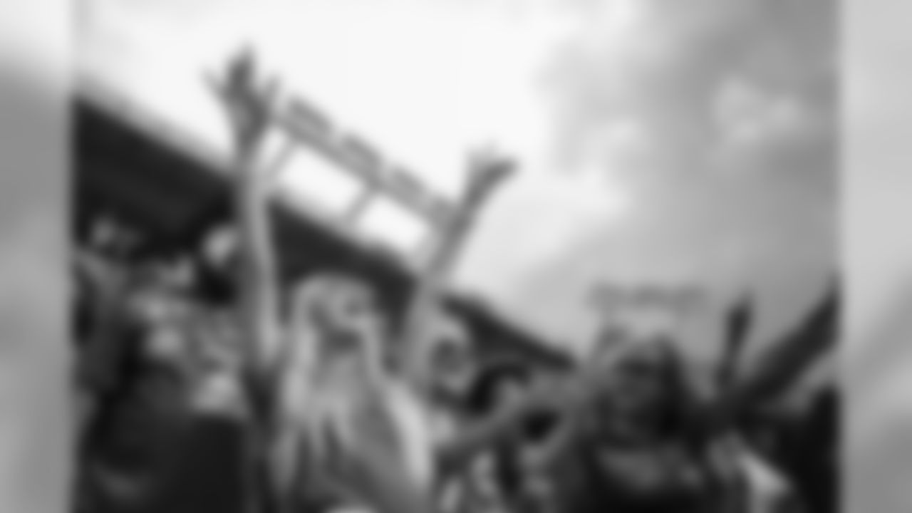TAMPA, FL - AUGUST 28, 2018 - Fans during a fan photoshoot at Raymond James Stadium in Tampa, FL. Photo By Kyle Zedaker/Tampa Bay Buccaneers