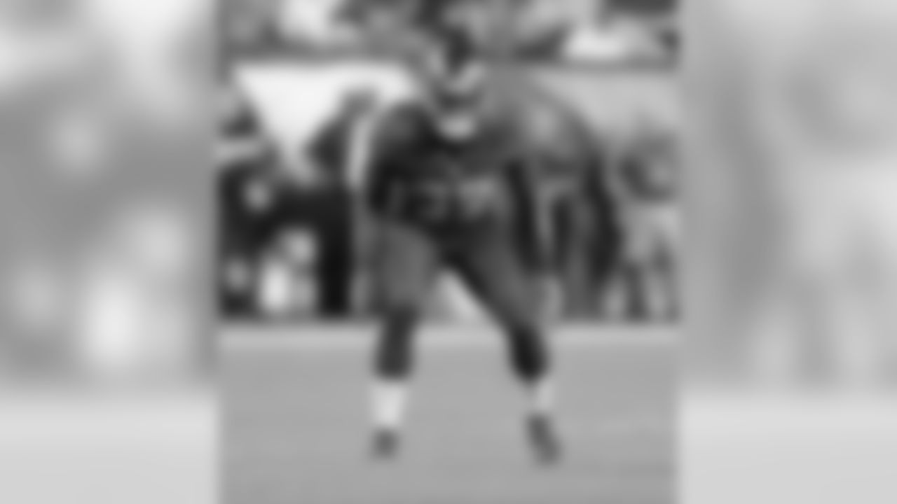Isaiah Johnson