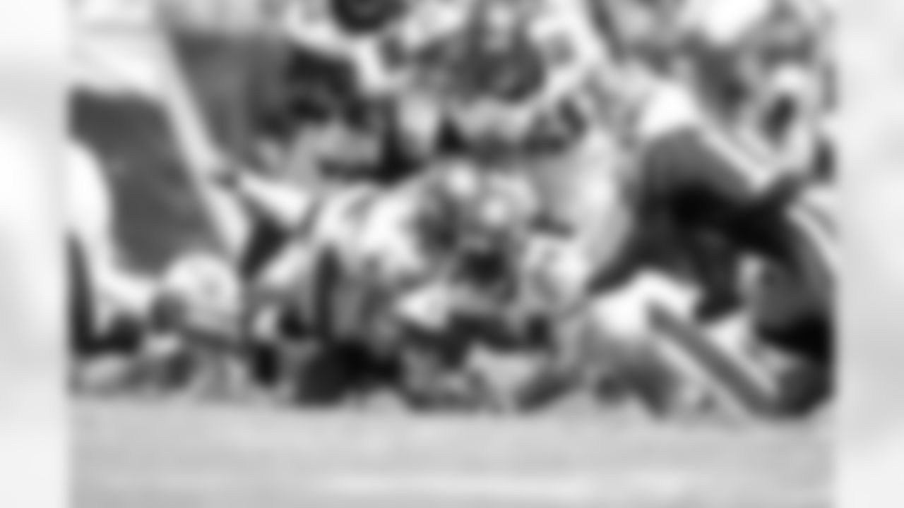 54 Patrick Chukwurah recovers a Tennessee fumble in the first half
