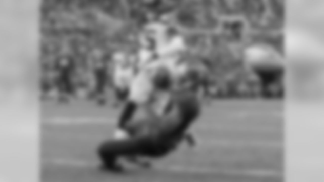 13 WR Mike Evans