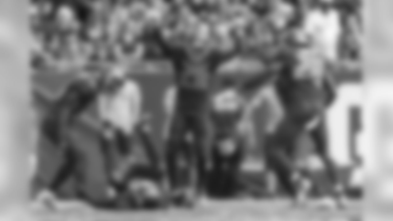 181202_MM_Panthers_Bucs_0993
