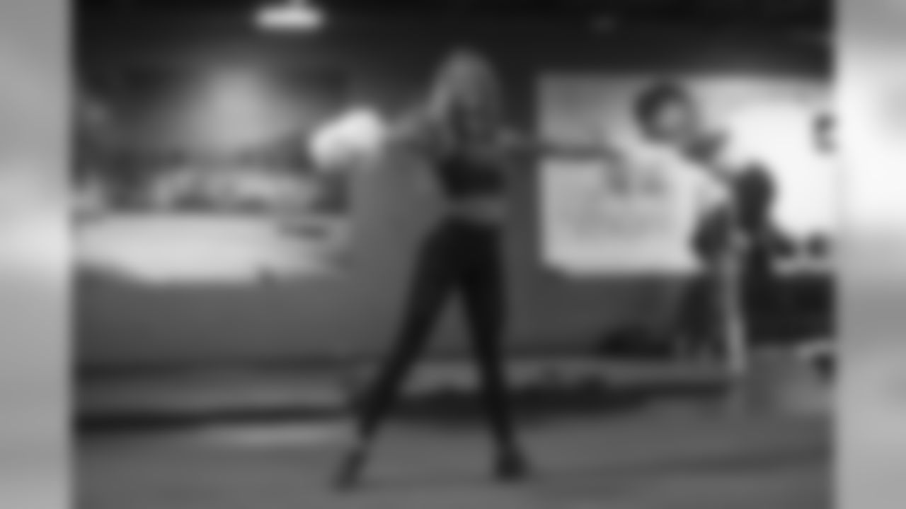190808_TR_CheerFamilyFriendsPractice_107