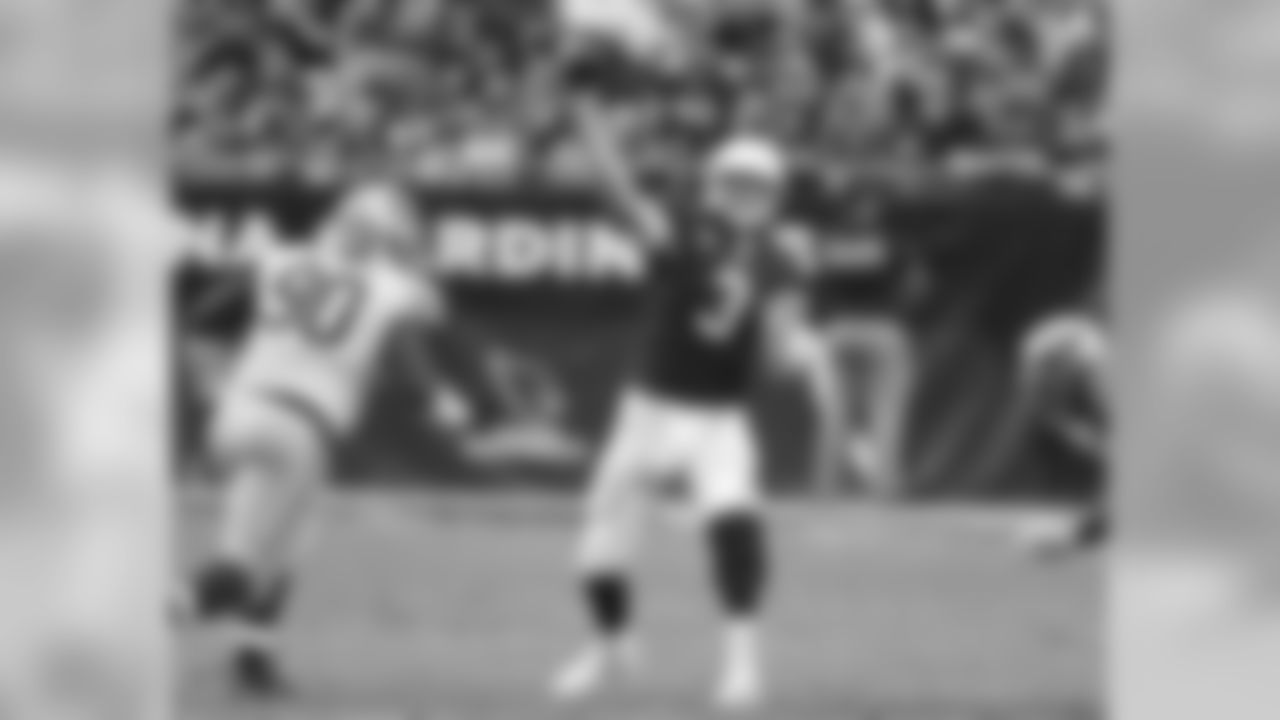 QB Carson Palmer
