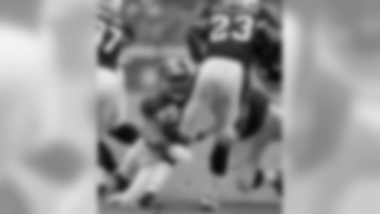 LB Lavonte David
