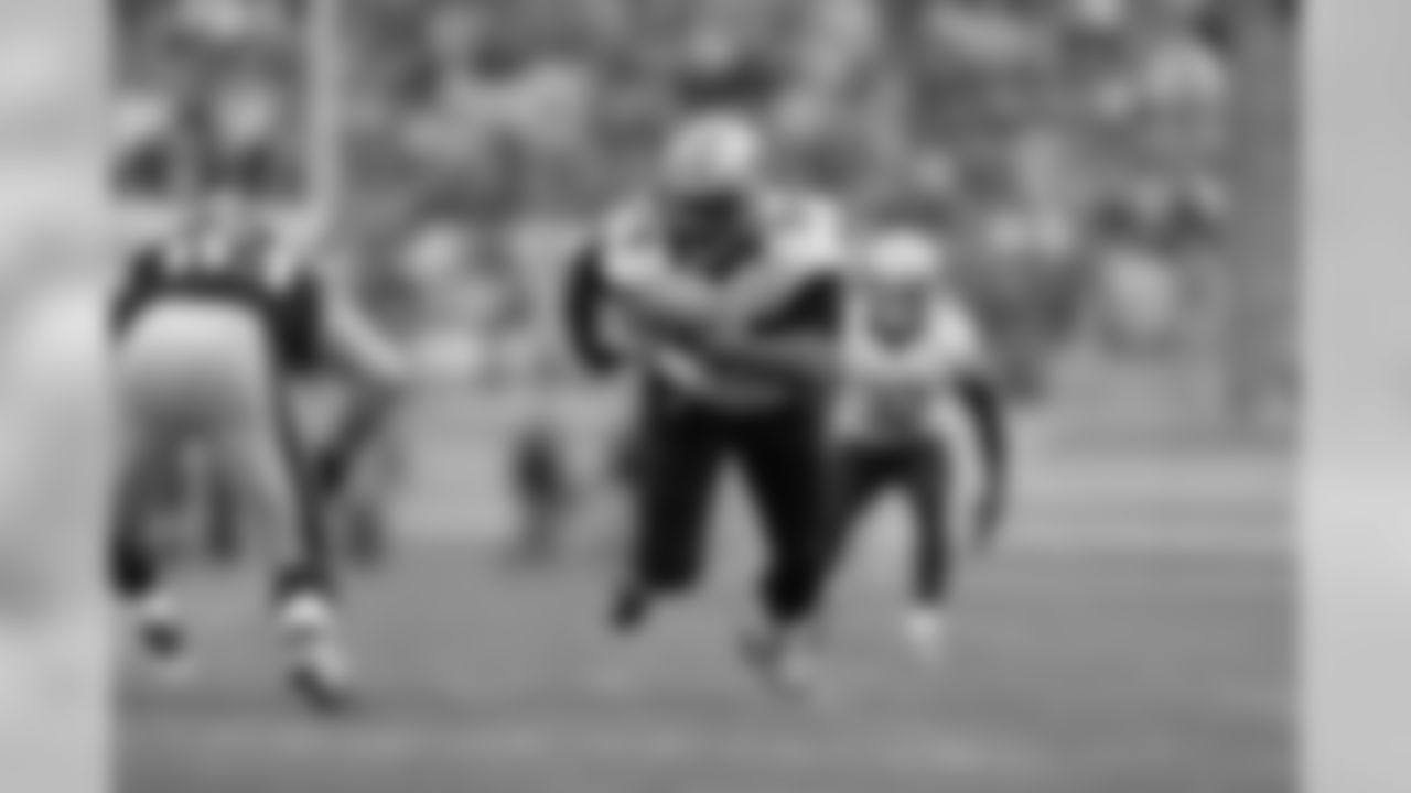 Cameron Jordan - DE #94