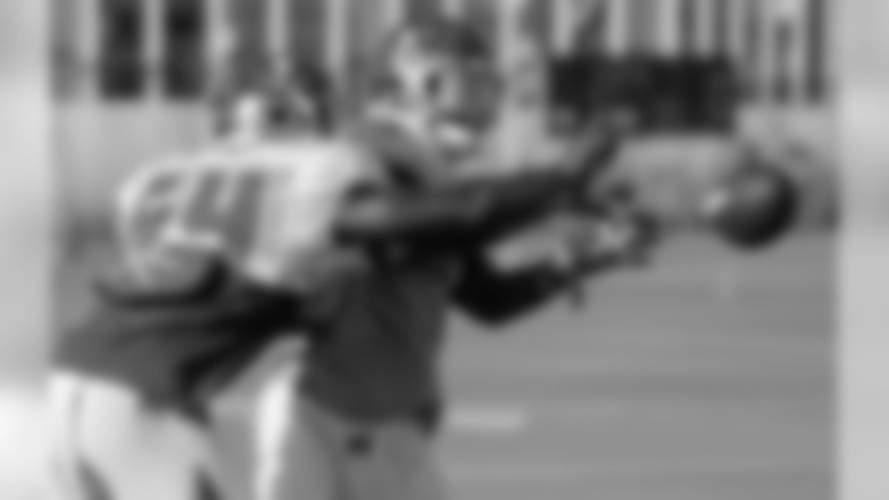 LB Lavonte David