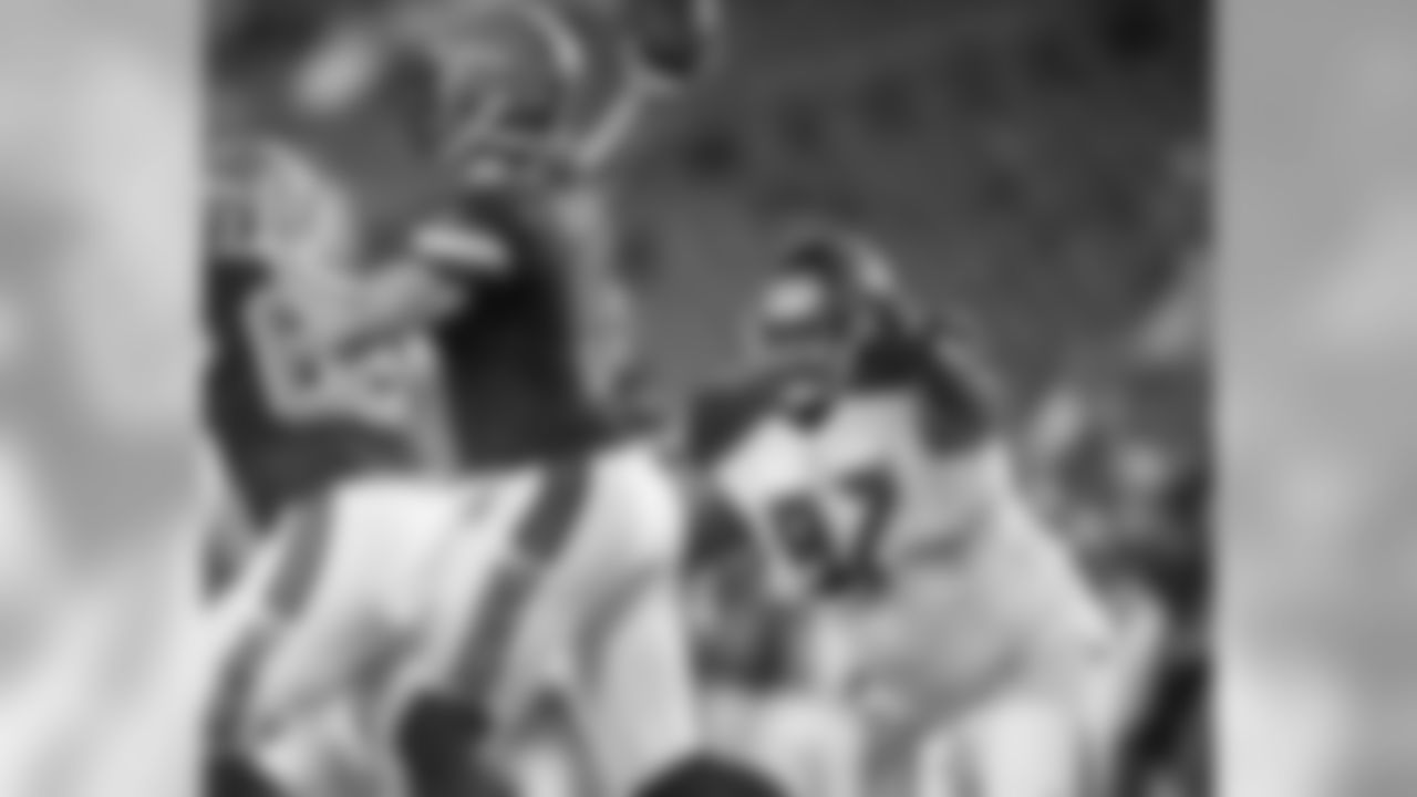 DT Stevie Tu'ikolovatu
