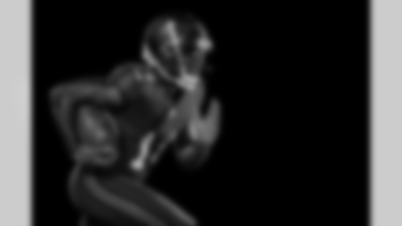 TAMPA, FL - June 06, 2021 - Wide Receiver Chris Godwin #14 of the Tampa Bay Buccaneers during 2021 Asset Shoot. Photo By Kyle Zedaker/Tampa Bay Buccaneers
