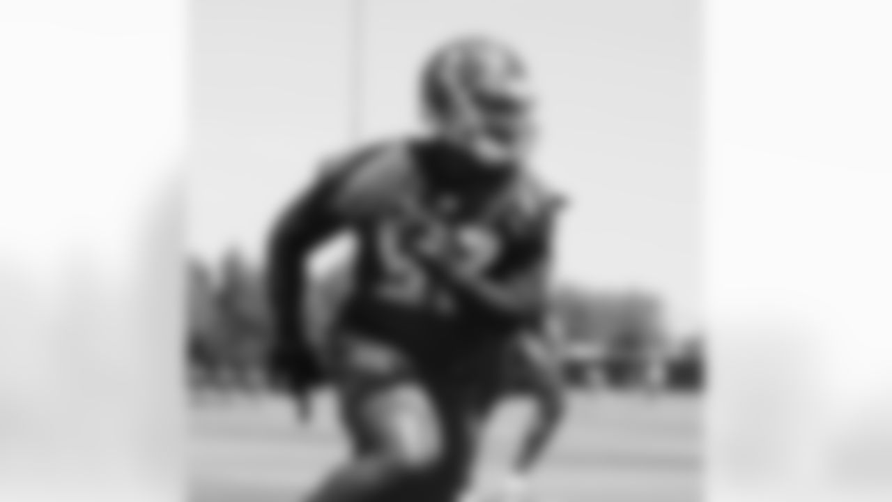57 DE- Noah Spence