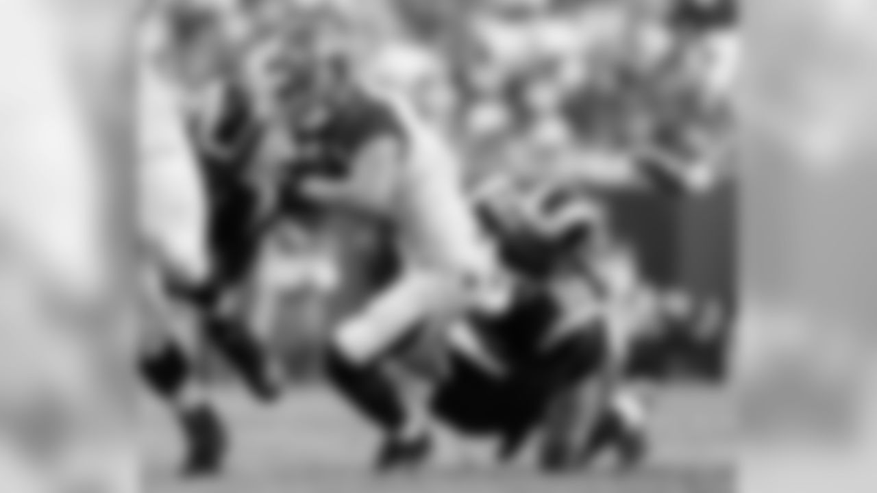 11 WR Adam Humphries
