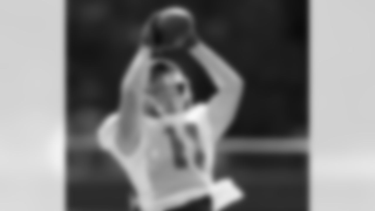 11 WR Adam Humphries