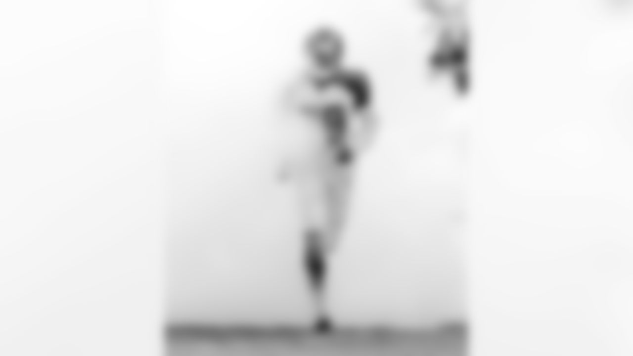 28 CB Vernon Hargreaves