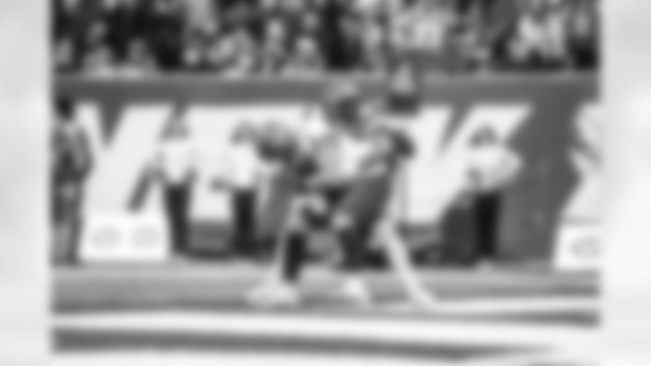 Bucs vs. Jets