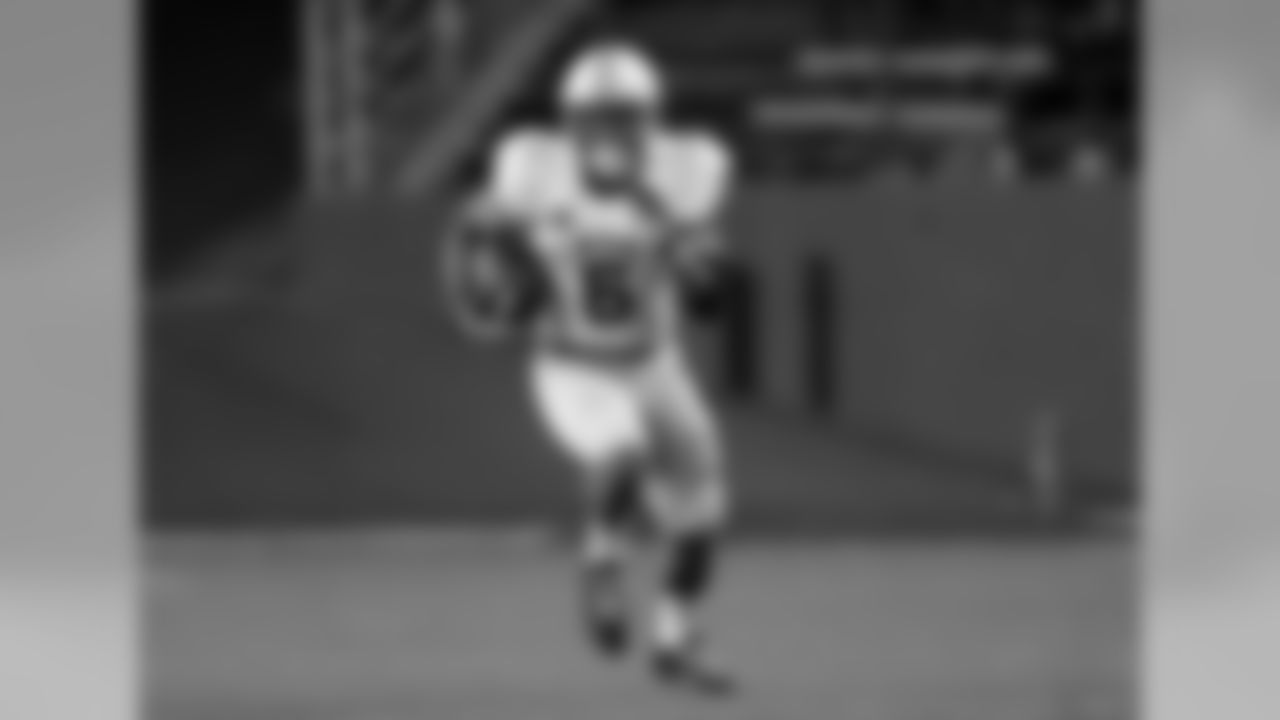 WR Robert Herron - Wyoming