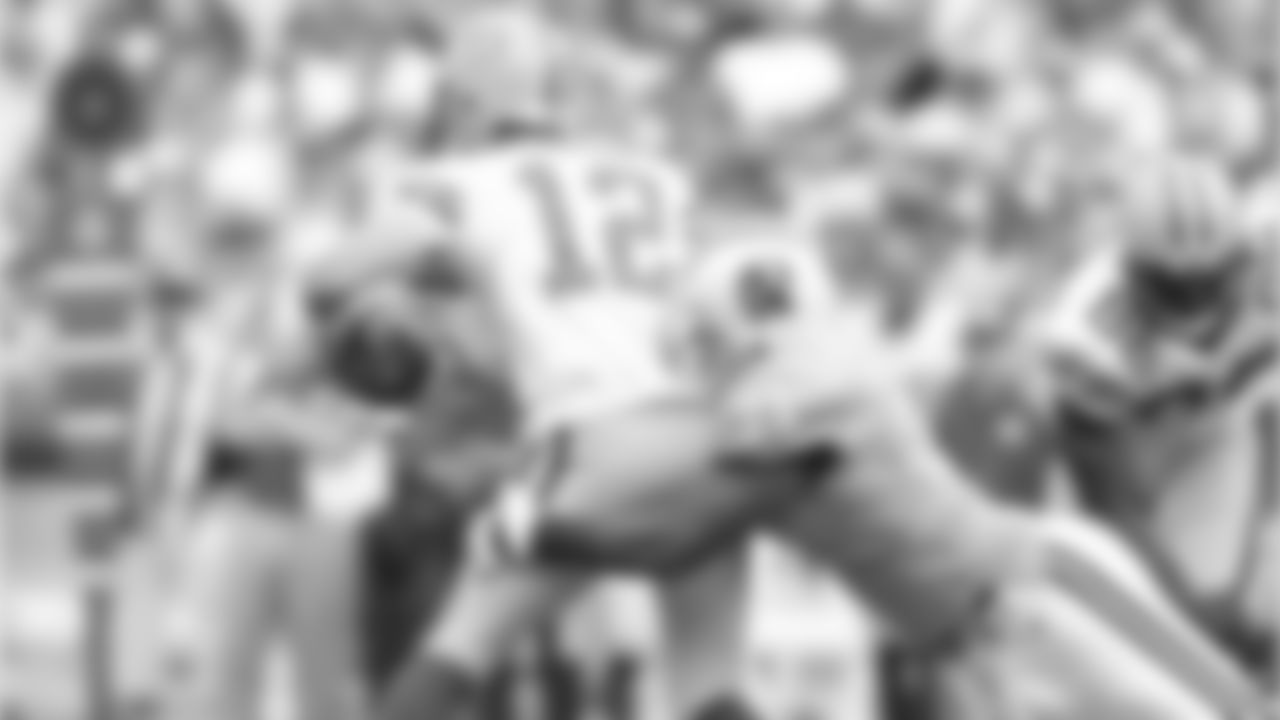 71 DL Michael Bennett gets a sack in teh second half