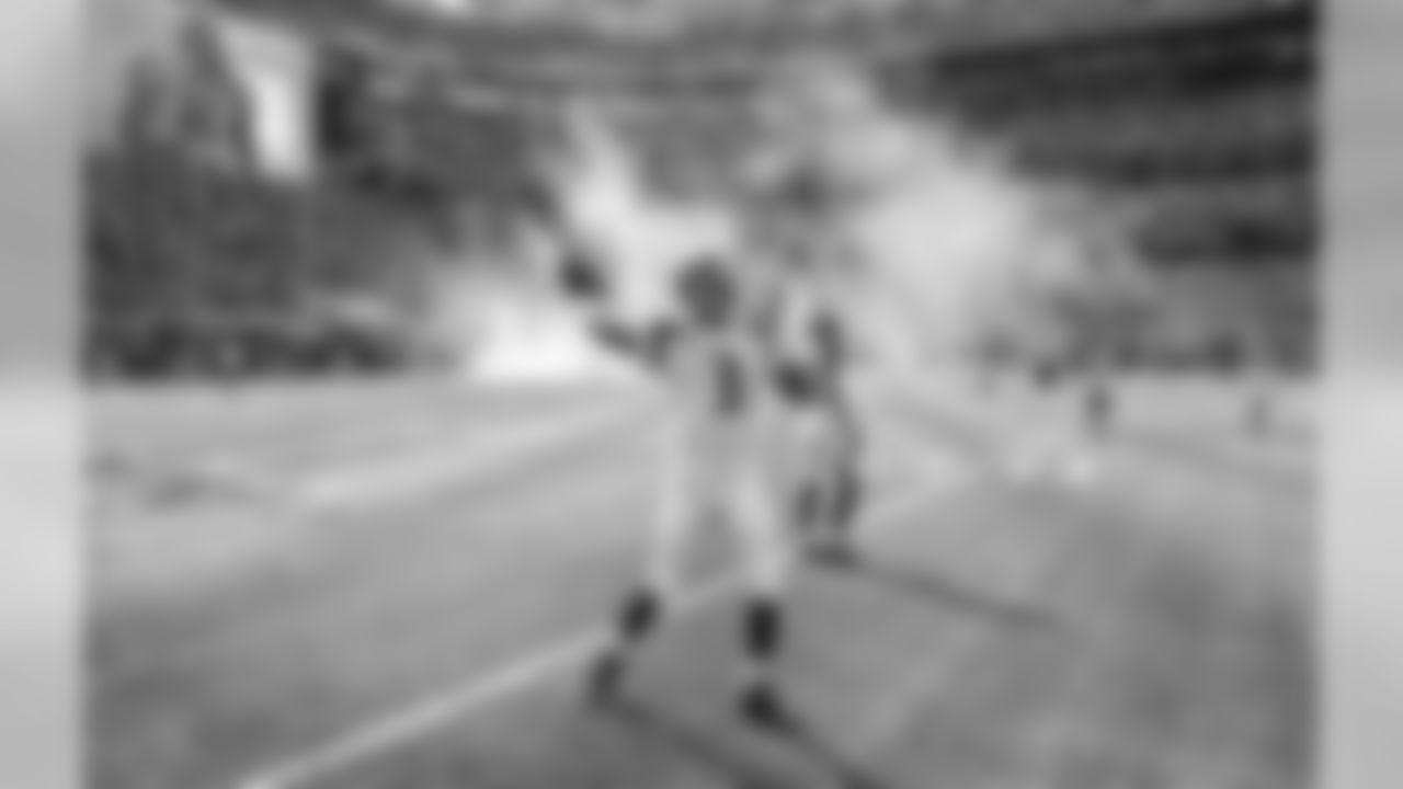 QB Jameis Winston