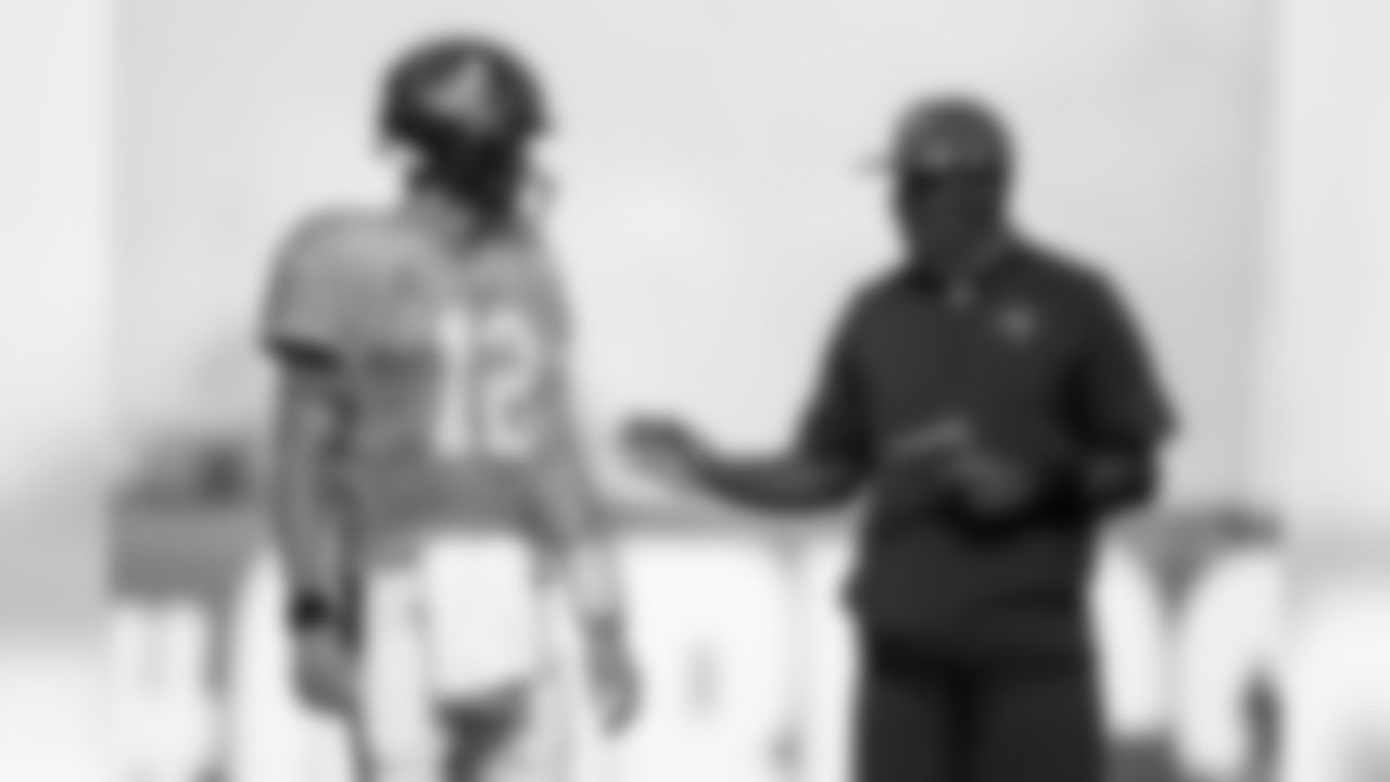 TAMPA, FL - AUGUST 20, 2020 - Quarterback Tom Brady #12 and Offensive Coordinator Byron Leftwich of the Tampa Bay Buccaneers during day 15 of 2020 Training Camp practice at AdventHealth Training Center. Photo By Kyle Zedaker/Tampa Bay Buccaneers