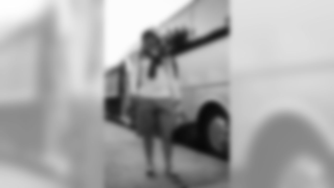 191010_TR_PlayerDeparture_047