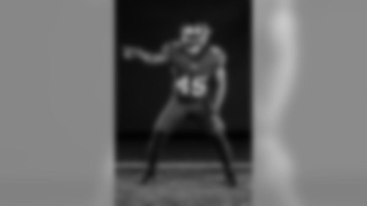 TAMPA, FL - Inside Linebacker Devin White #45 in the Buccaneers' new alternate uniform. Photo by Tampa Bay Buccaneers