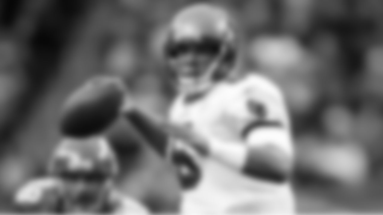 5 QB Josh Freeman leads his team to victory after a slow start