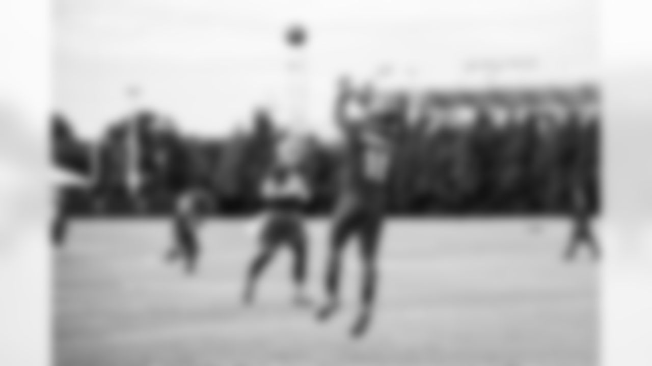 10 WR Cecil Shorts