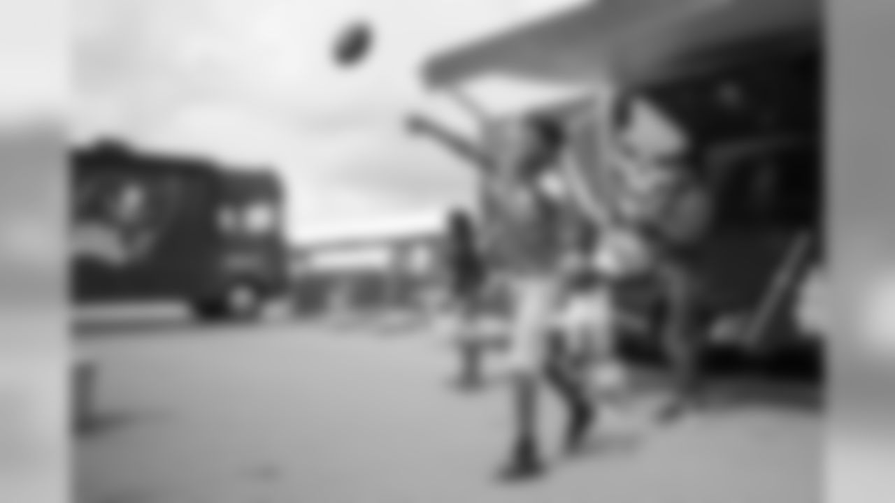 190812_TR_TrainingCamp13_Fans002