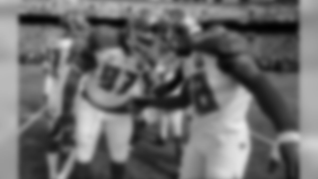 DT Gerald McCoy, LB Kwon Alexander
