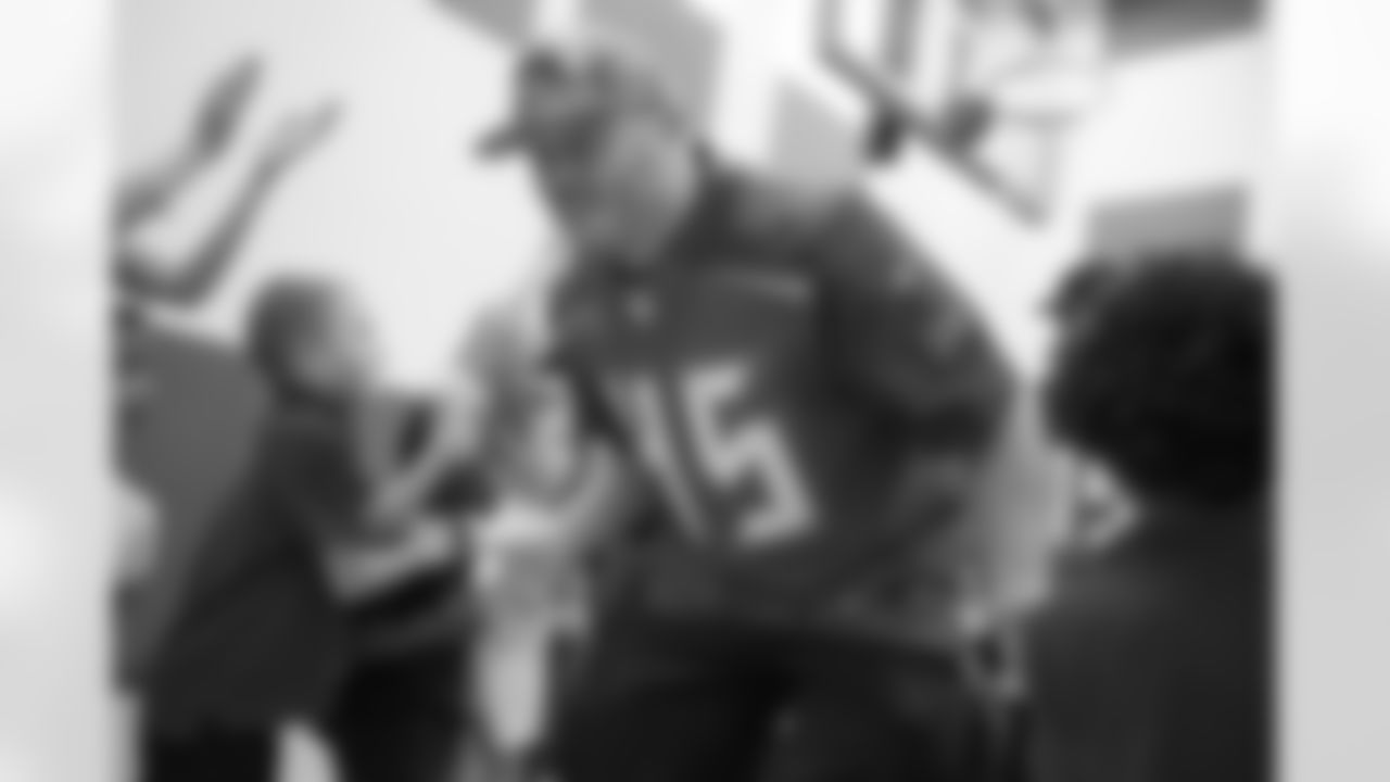 Buccaneers TE Alan Cross