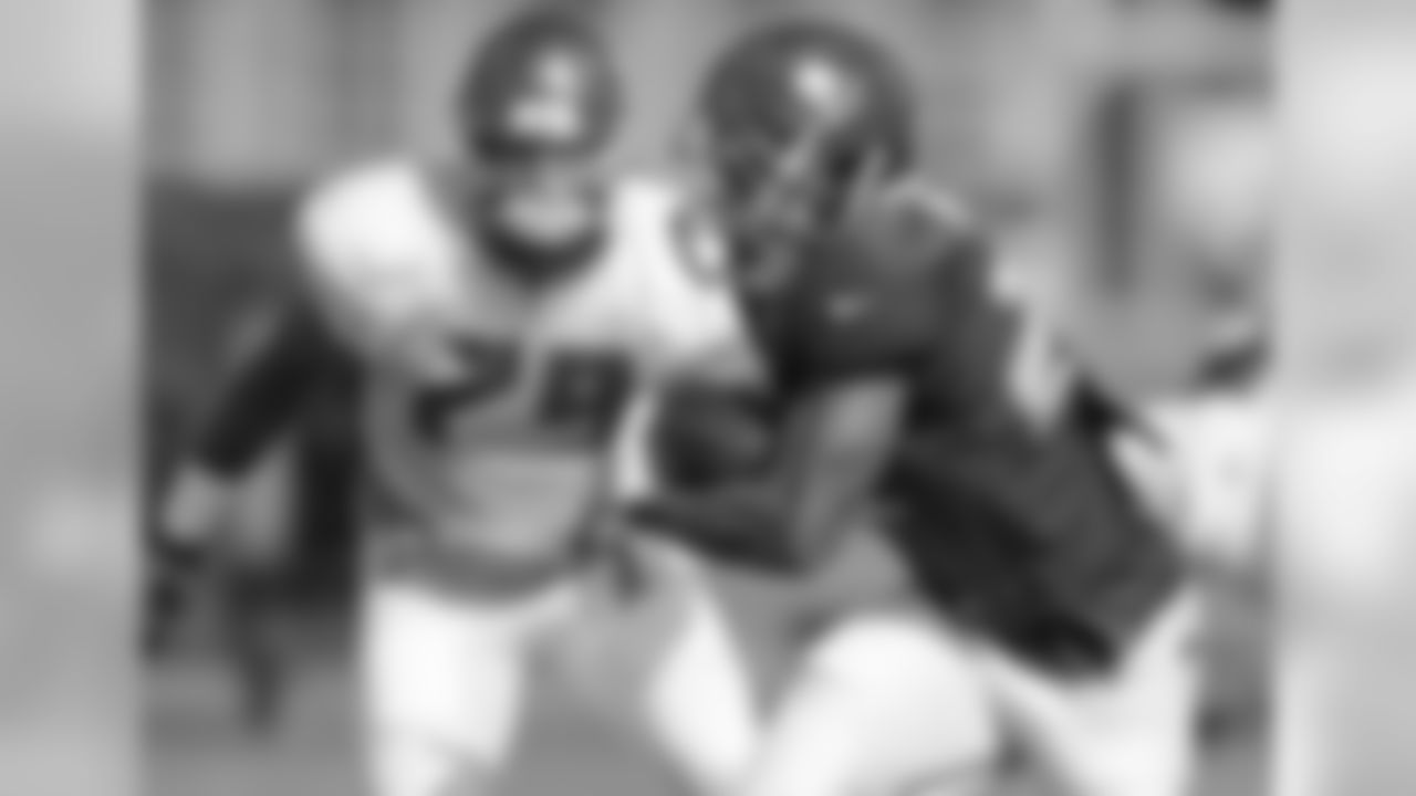 RB Doug Martin