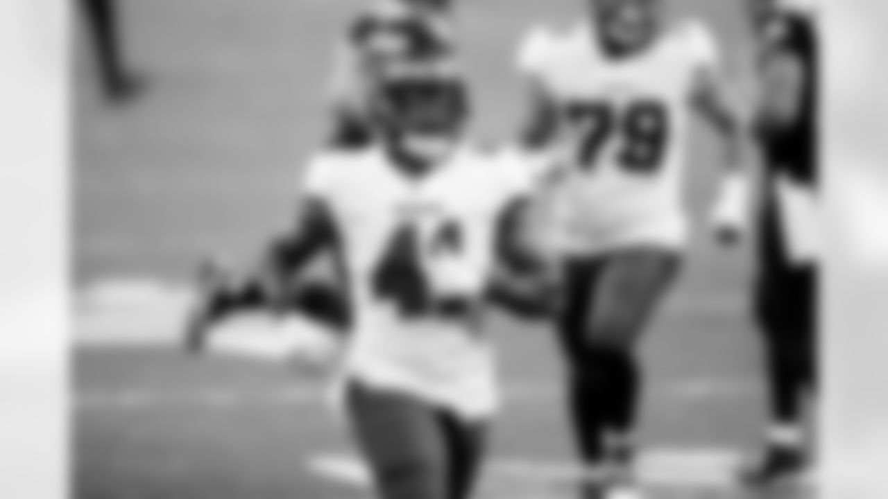 LB Deone Bucannon