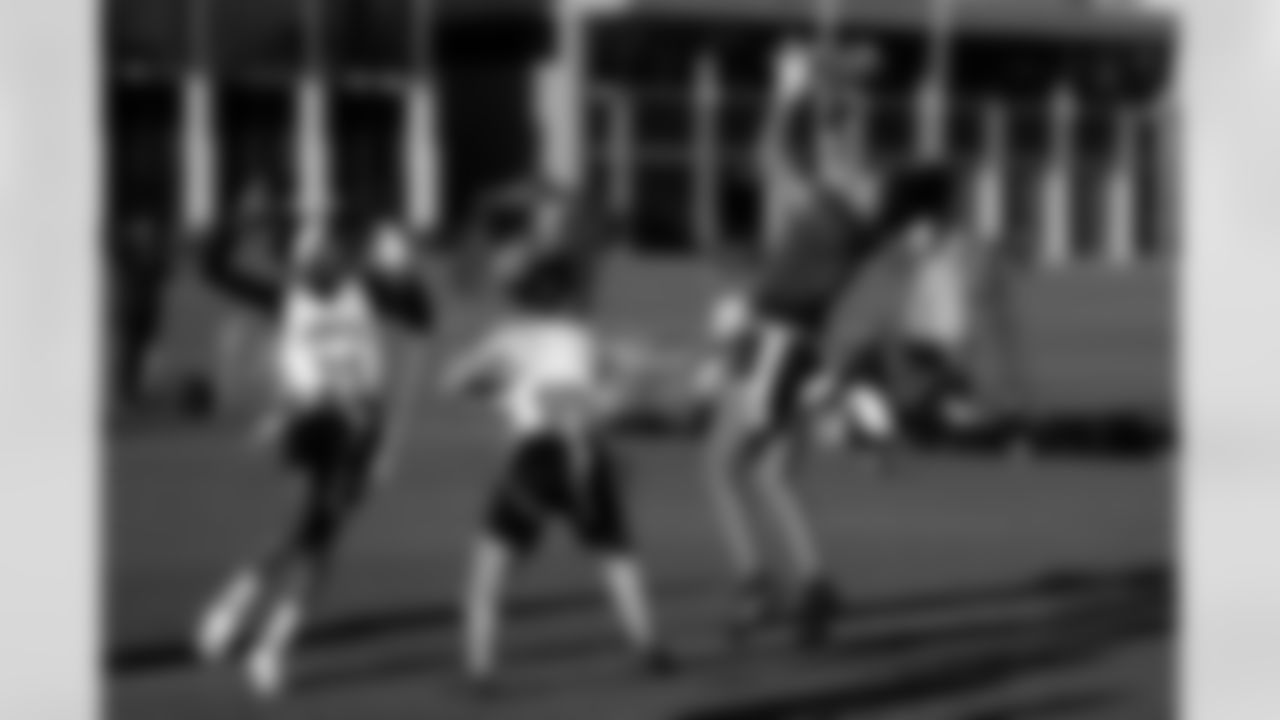 The 2020 Tampa Bay Buccaneers Girls Flag Football Preseason Classic. (Photo by Matt May/Tampa Bay Buccaneers)